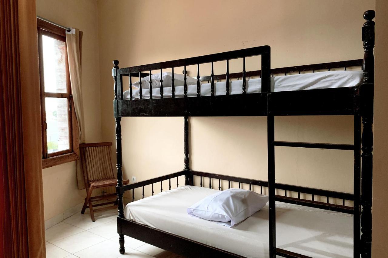 Auberge de jeunesse Omah Pelem Syariah à Semarang Extérieur photo