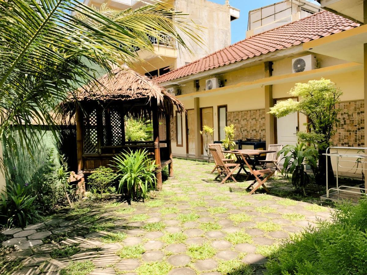 Auberge de jeunesse Omah Pelem Syariah à Semarang Extérieur photo
